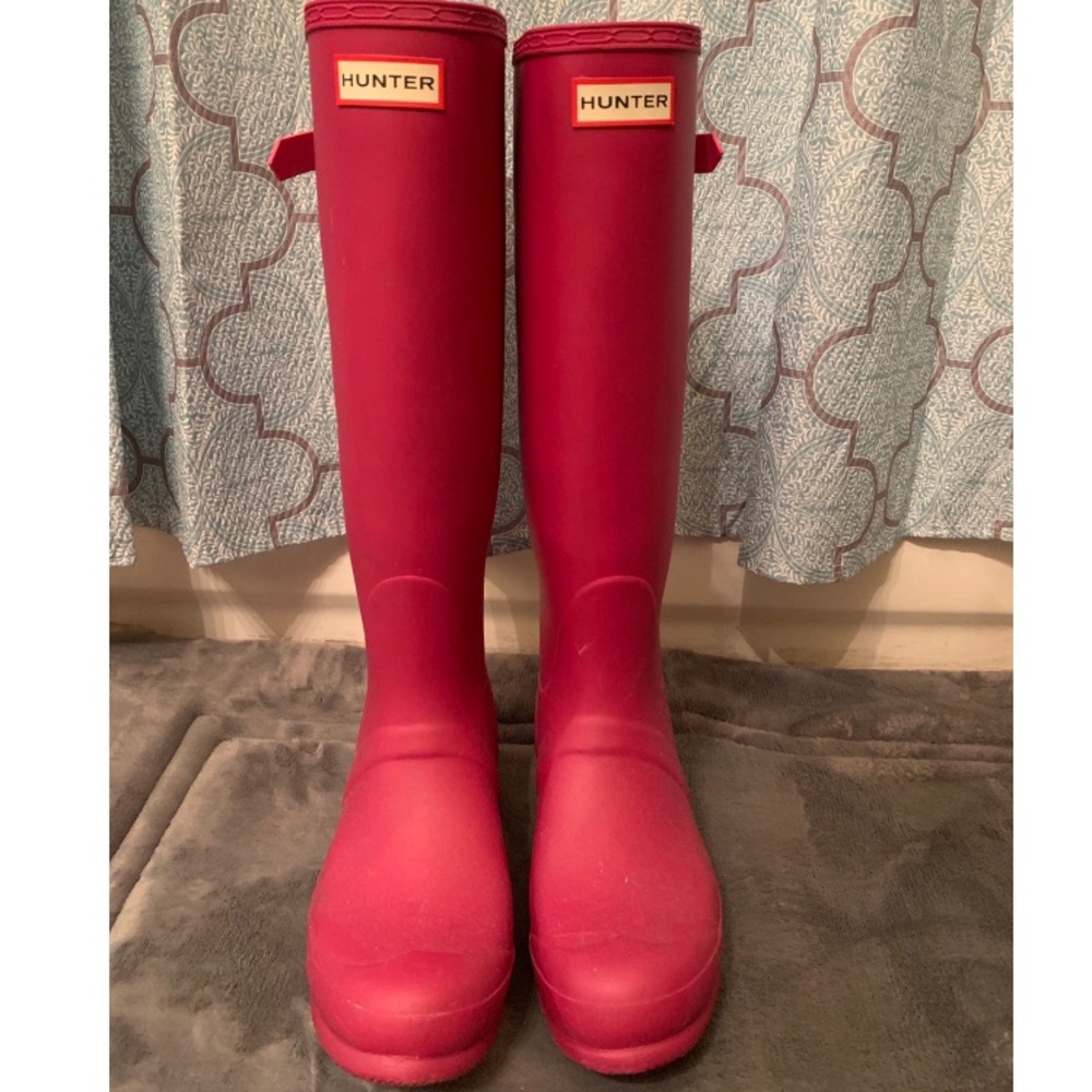 HUNTER rain boots in pink